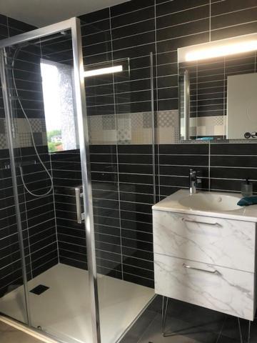 Location Appartement T2 - 1 Chambre Le Bourget Du Lac Bagian luar foto